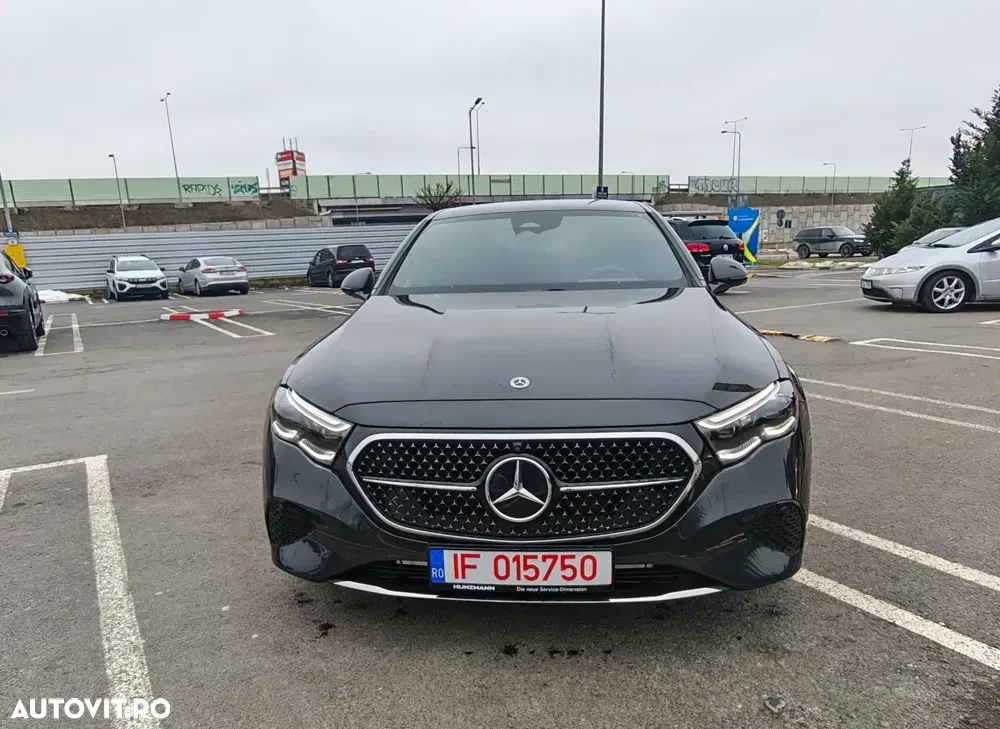 Mercedes-Benz E W214 — imagine 5