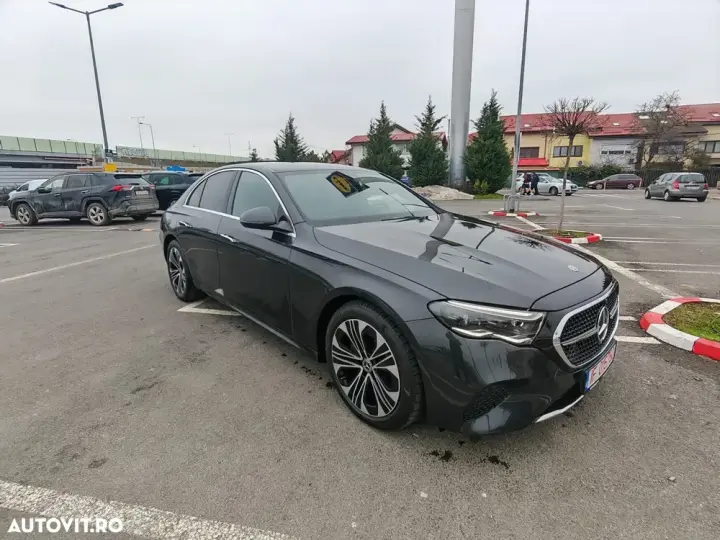 Mercedes-Benz E W214