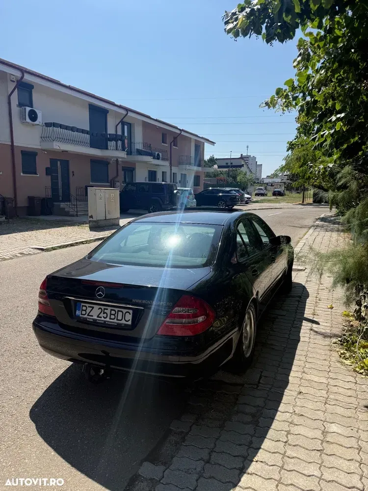 Mercedes-Benz E — imagine 4