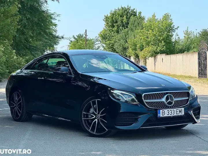 Mercedes-Benz E W213 400 4Matic 9G-TRONIC AMG Line