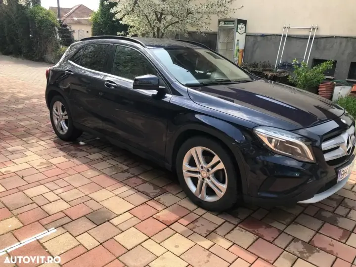 Mercedes-Benz GLA 220 d 4MATIC Aut.
