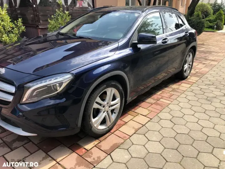 Mercedes-Benz GLA 220 d 4MATIC Aut.