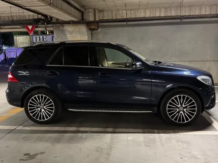 Mercedes-Benz ML W166