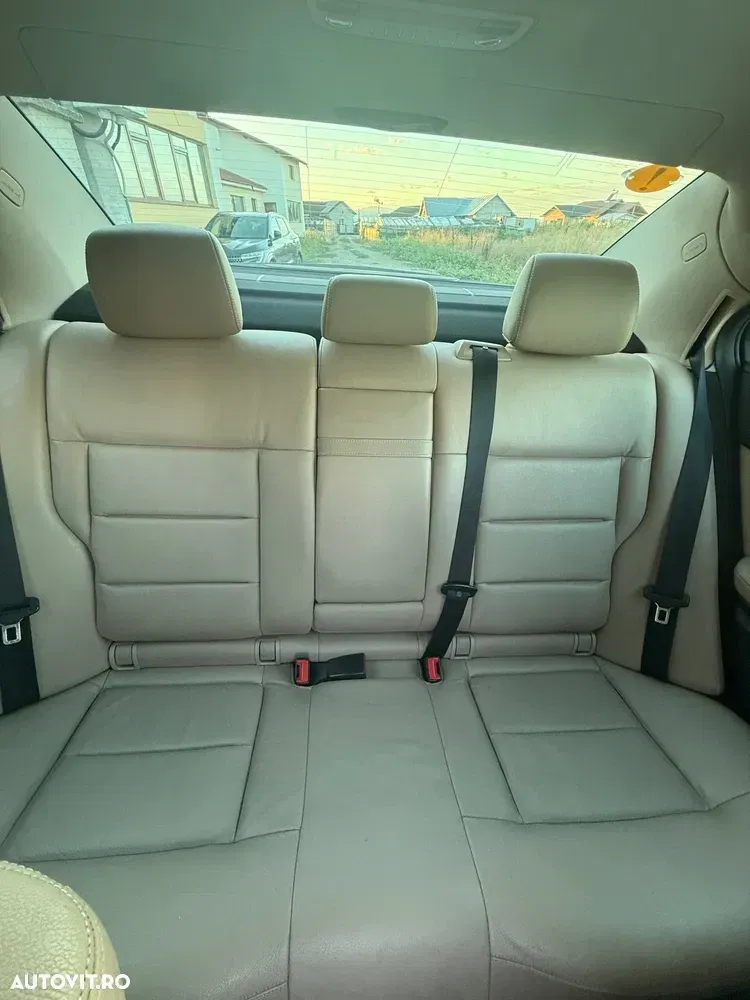 Mercedes-Benz E W212 250 CDI BlueEfficiency Aut. — imagine 6
