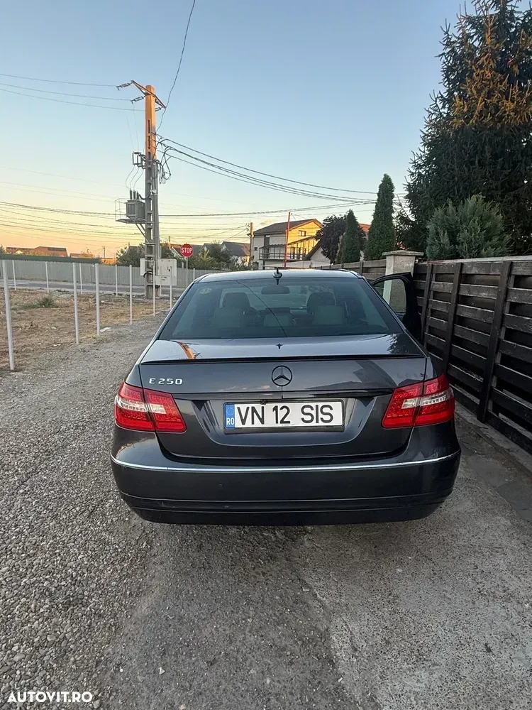 Mercedes-Benz E W212 250 CDI BlueEfficiency Aut. — imagine 3