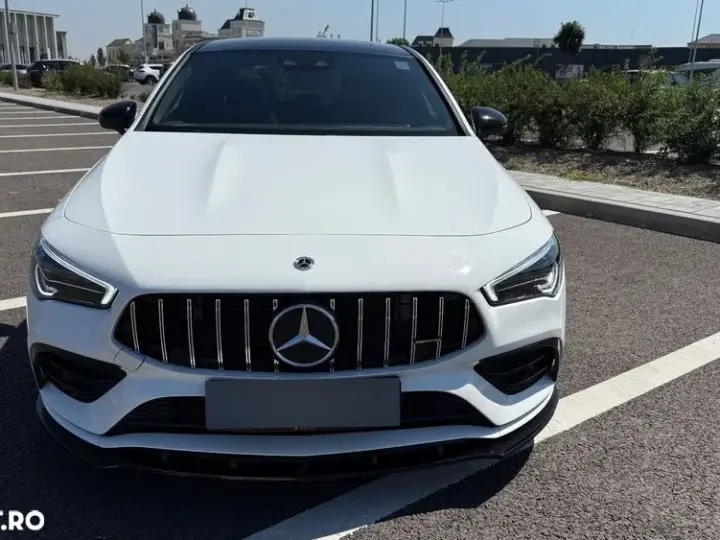 Mercedes-Benz CLA 35 AMG C118 4MATIC AMG Speedshift 7G-DCT