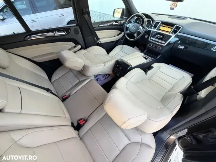 Mercedes-Benz ML W166