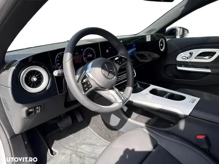 Mercedes-Benz CLA 180 C174