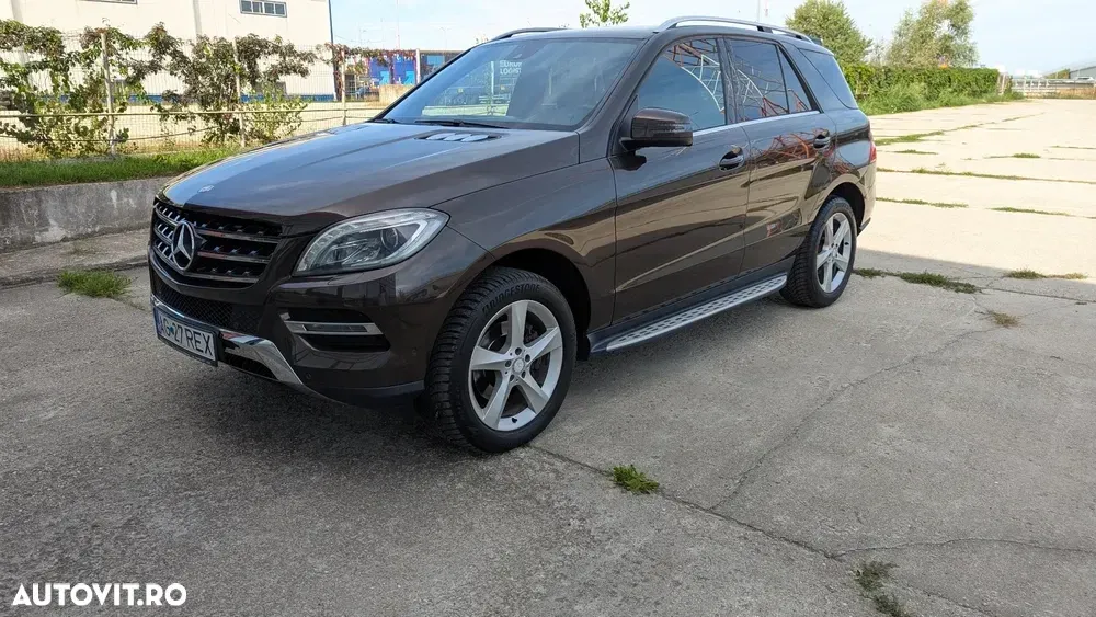 Mercedes-Benz ML W166 350 BlueTEC 4MATIC 7G-TRONIC — imagine 3
