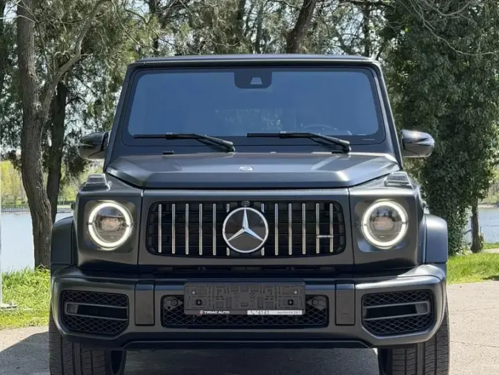 Mercedes-Benz G W483