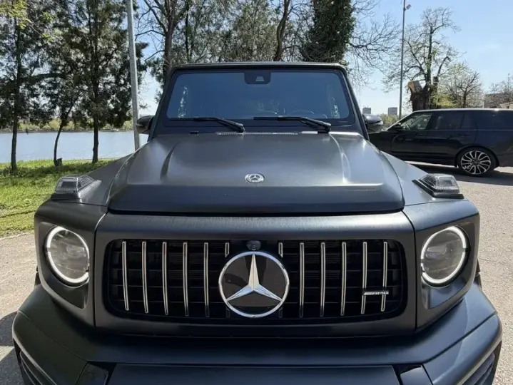 Mercedes-Benz G W483