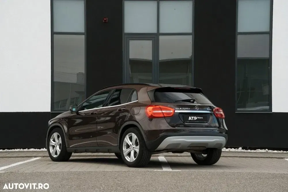Mercedes-Benz GLA — imagine 3