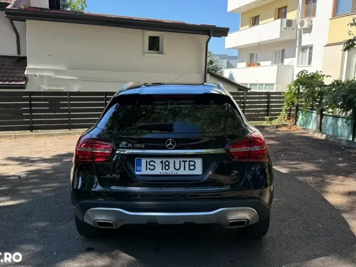 Mercedes-Benz GLA X156