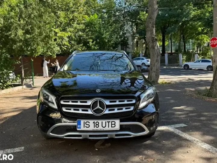 Mercedes-Benz GLA X156