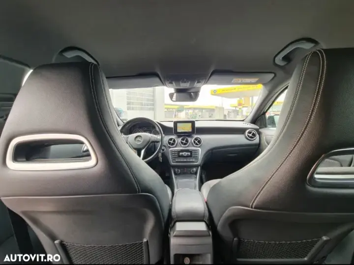 Mercedes-Benz A 180 W176
