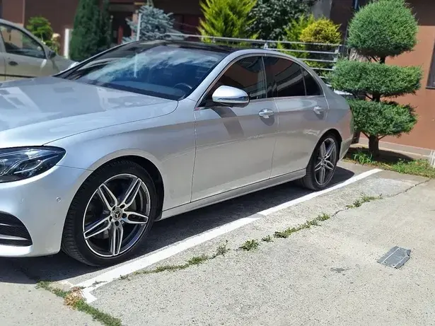 Mercedes-Benz E W213 450 4MATIC Aut