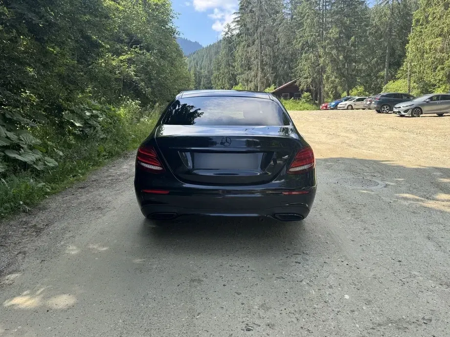 Mercedes-Benz E W213 220 d T-Modell Aut — imagine 4