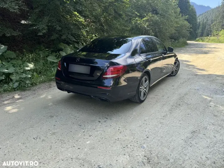 Mercedes-Benz E W213 220 d T-Modell Aut
