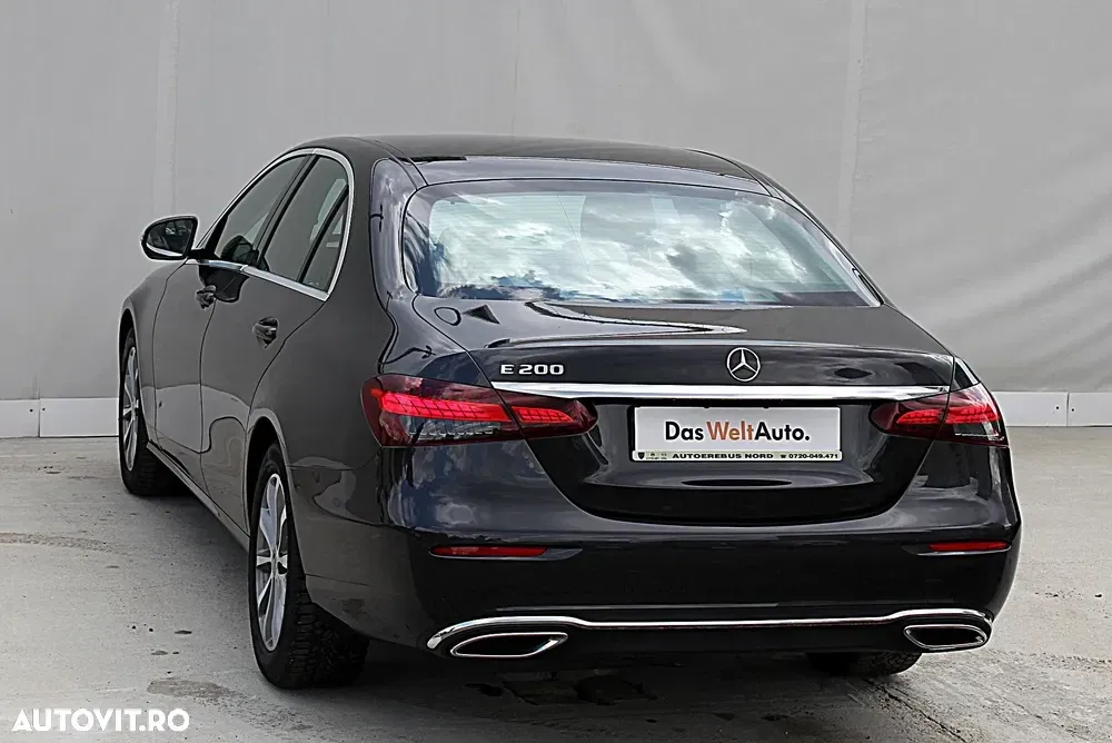 Mercedes-Benz E W213 200 9G-TRONIC Avantgarde — imagine 2