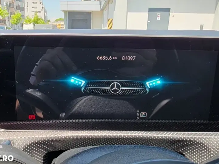 Mercedes-Benz A 180 W177/V177