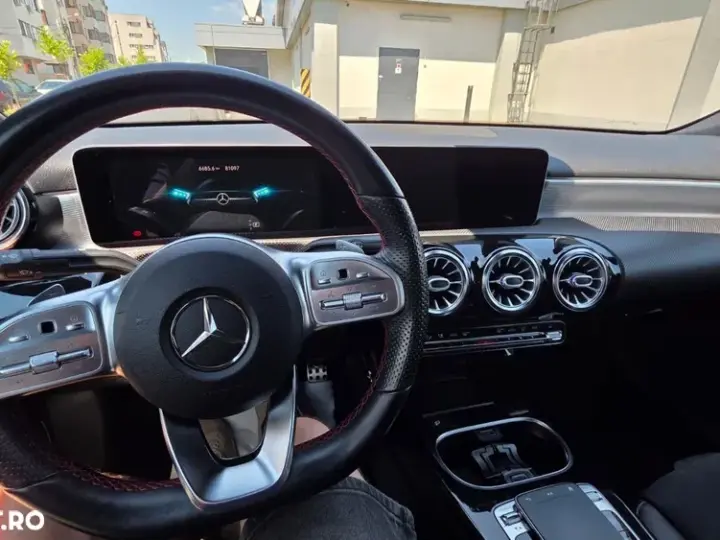 Mercedes-Benz A 180 W177/V177