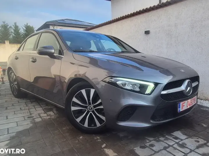 Mercedes-Benz A 180 W177/V177