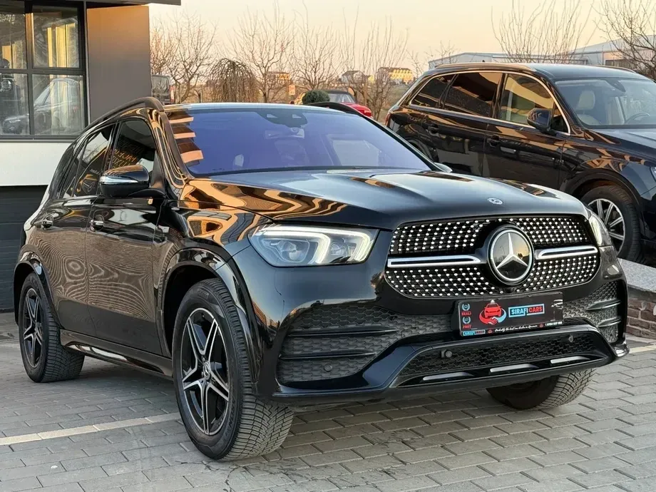 Mercedes-Benz GLE 350 de 4MATIC 9G-TRONIC AMG Line — imagine 4