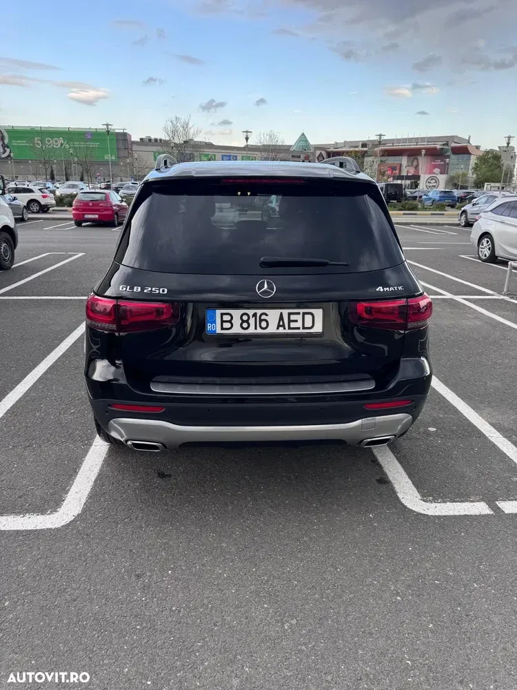 Mercedes-Benz GLB 250 Aut. — imagine 3