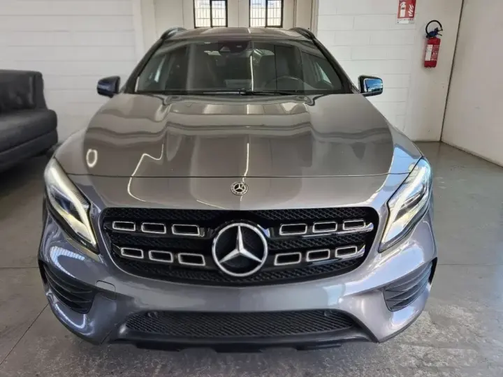 Mercedes-Benz GLA H247 220 d 4MATIC Aut.