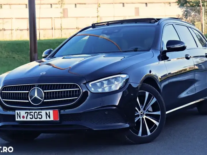 Mercedes-Benz E W213 300 9G-TRONIC Avantgarde