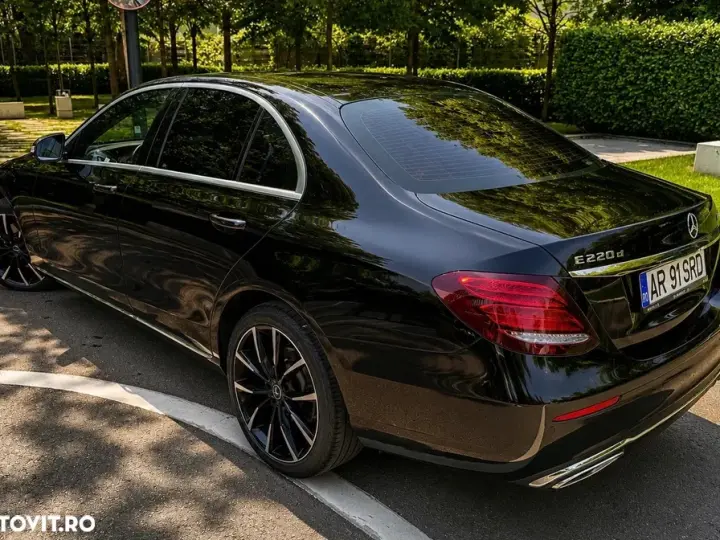 Mercedes-Benz E W213 220 d 4MATIC Aut.