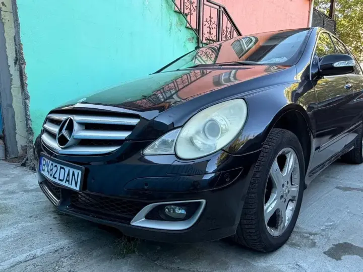 Mercedes-Benz R