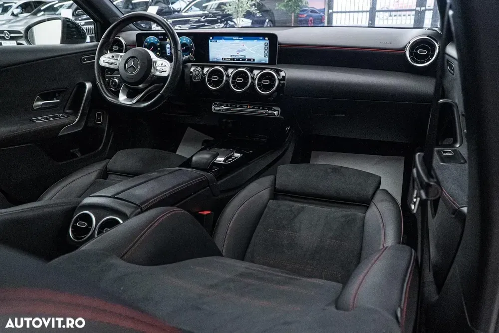 Mercedes-Benz A 200 W177/V177 7G-DCT AMG Line Advanced Plus — imagine 2