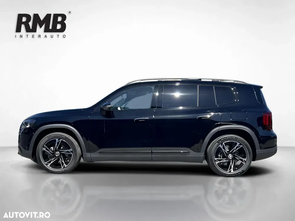 Mercedes-Benz GLB 220 4MATIC — imagine 2