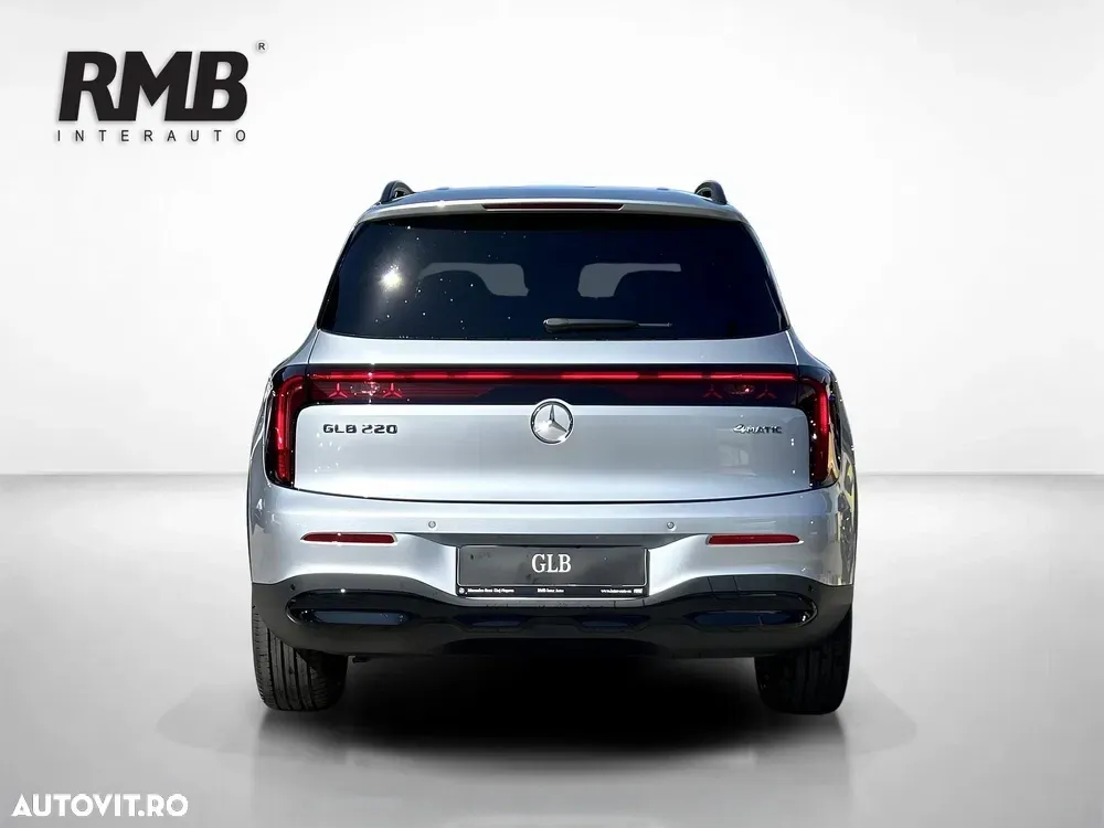 Mercedes-Benz GLB 220 4MATIC — imagine 4