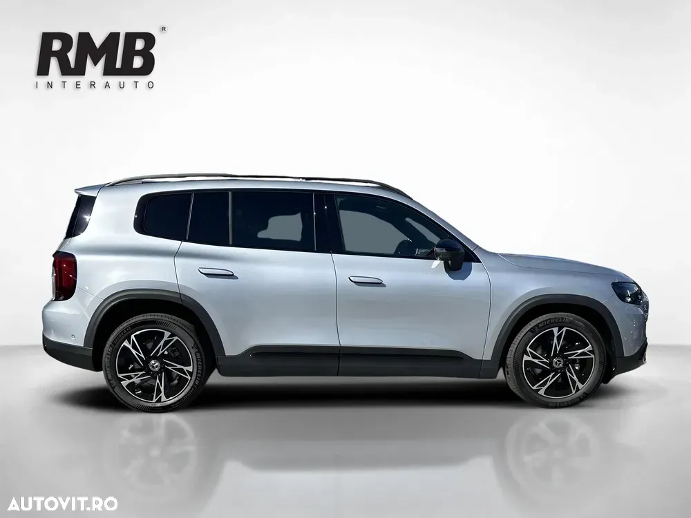 Mercedes-Benz GLB 220 4MATIC — imagine 6