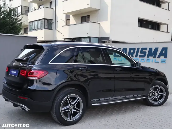 Mercedes-Benz GLC 300 de 4Matic 9G-TRONIC AMG Line Plus