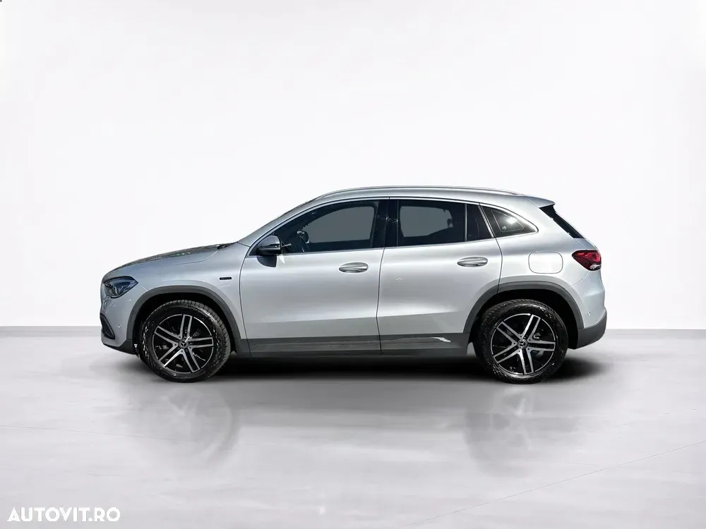 Mercedes-Benz GLA — imagine 2