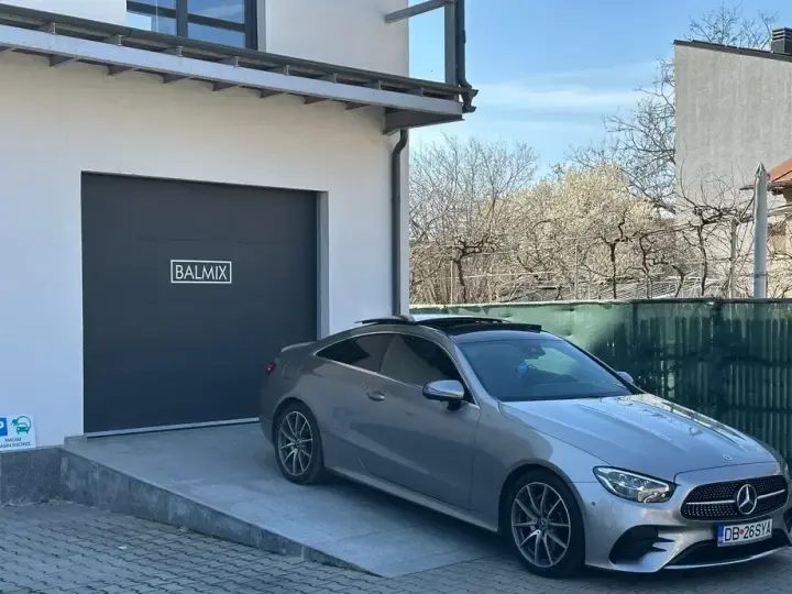 Mercedes-Benz E 220 d 4Matic 9G-TRONIC AMG Line