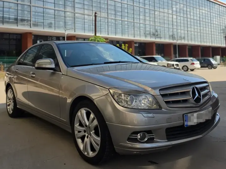 Mercedes-Benz C W204