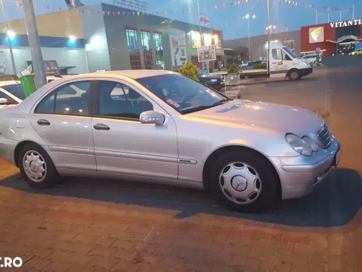 Mercedes-Benz C W203 200 CDI Classic