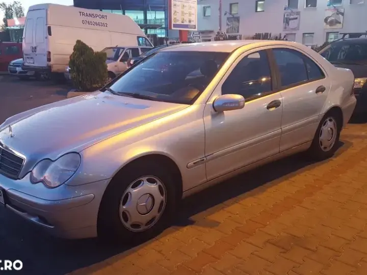 Mercedes-Benz C W203 200 CDI Classic