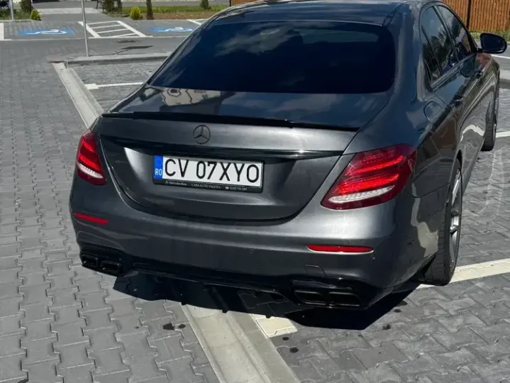Mercedes-Benz E W213