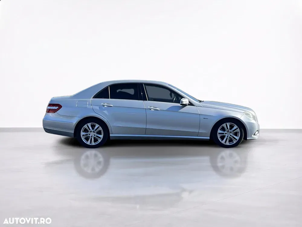 Mercedes-Benz E — imagine 6