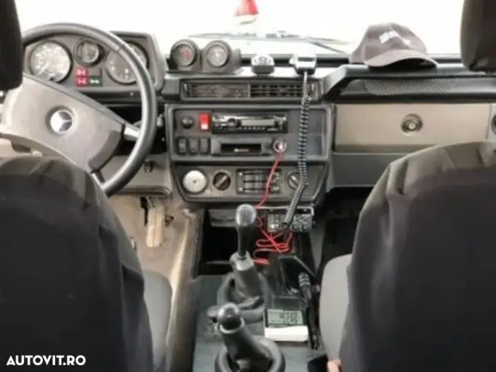 Mercedes-Benz G W460