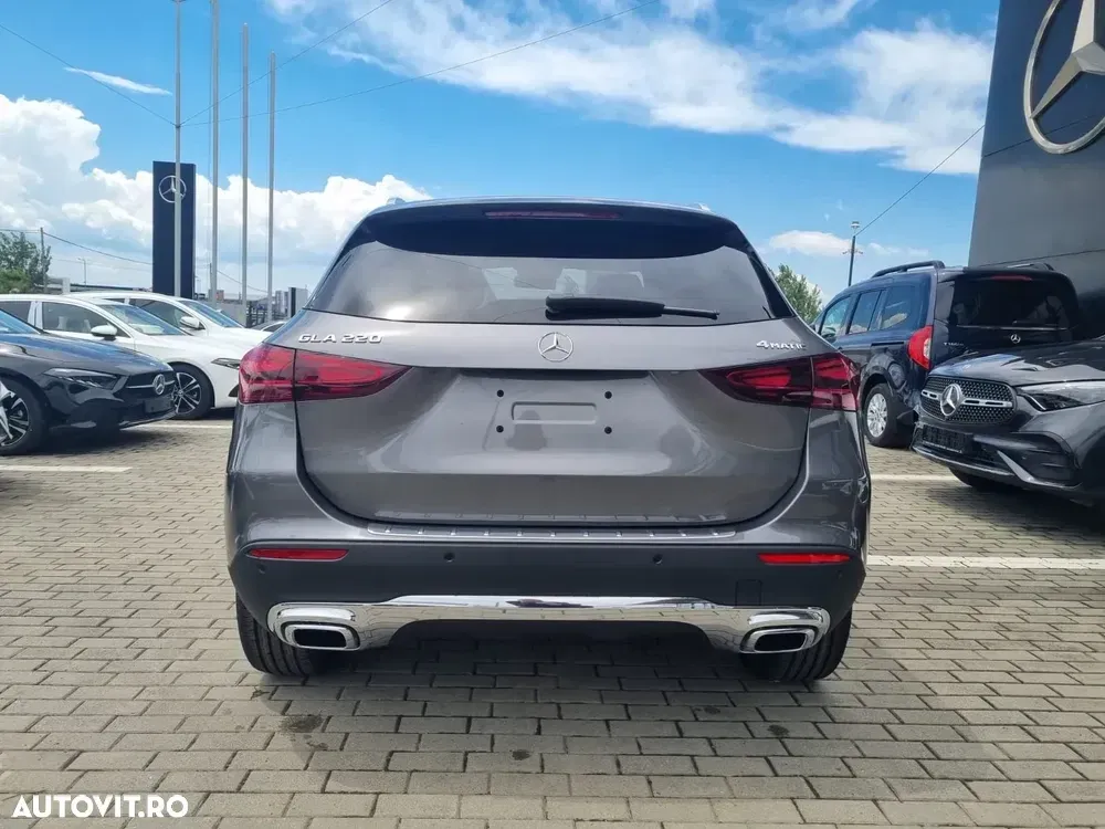 Mercedes-Benz GLA H247 220 4MATIC MHEV Aut. — imagine 4