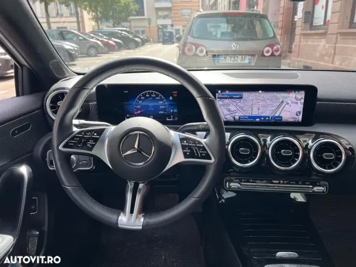 Mercedes-Benz A 200 W177/V177