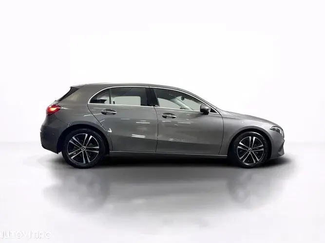 Mercedes-Benz A 180 W177/V177 MHEV 7G-DCT
