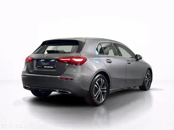 Mercedes-Benz A 180 W177/V177 MHEV 7G-DCT