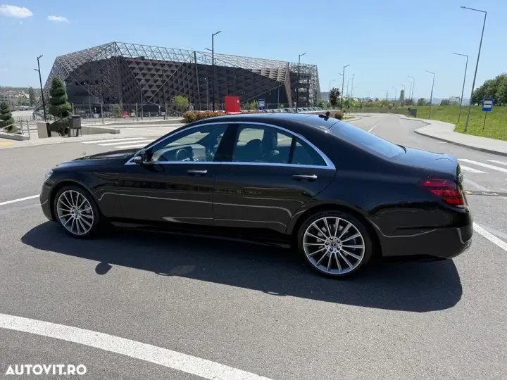 Mercedes-Benz S W222